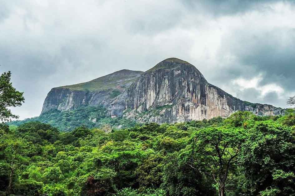 Lakegala view from Narangamuwa