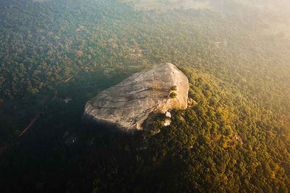 Pidurangala Rock