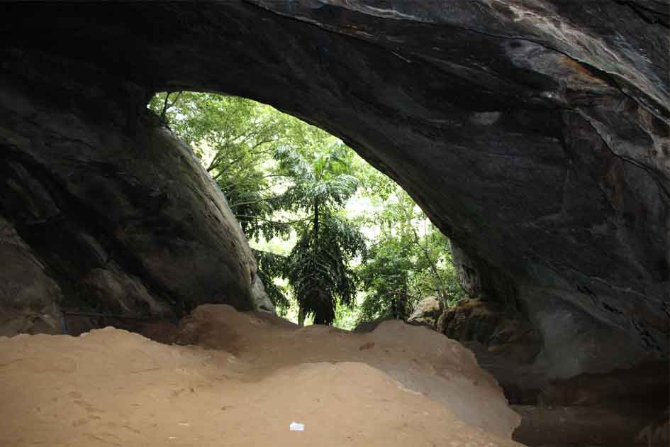 Ravana Cave